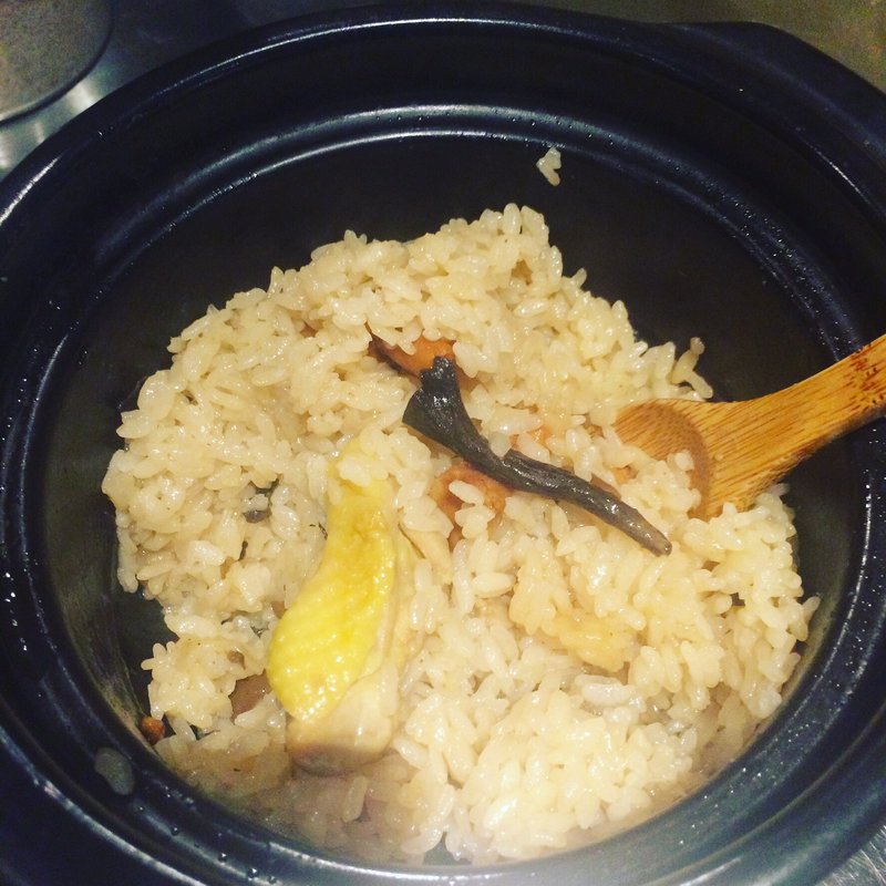 フランス産キノコとフランス産BBCプーレ炊き込みごはん(和食バル ジャポン)