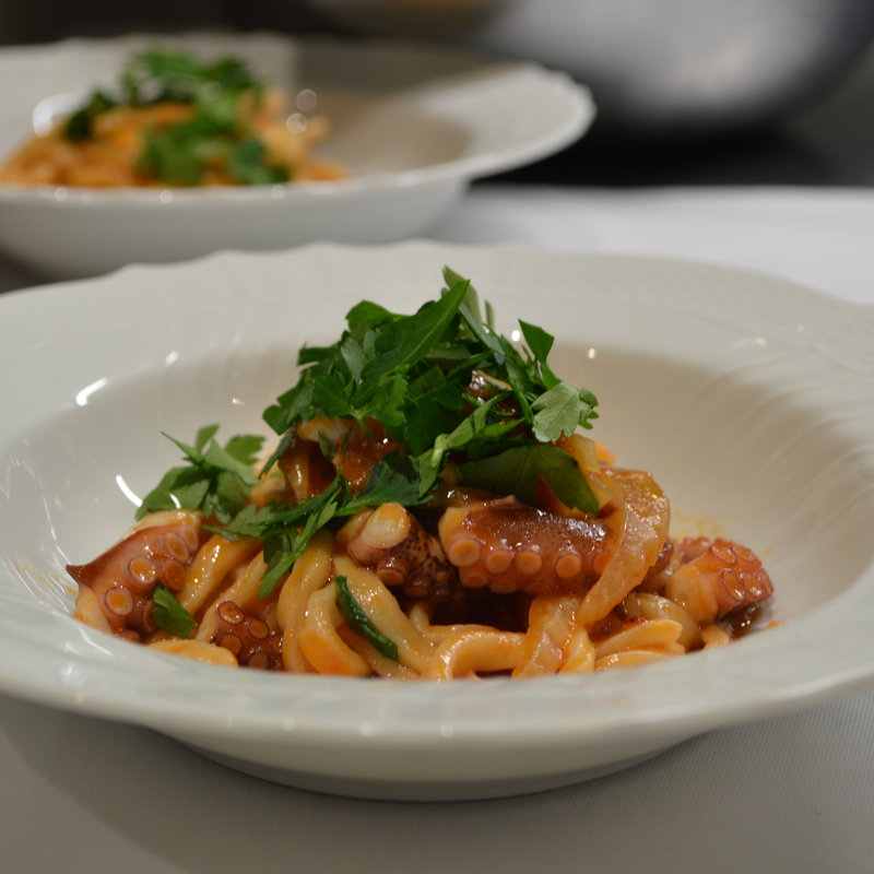 タコのトマトパスタ(プリンチピオ)