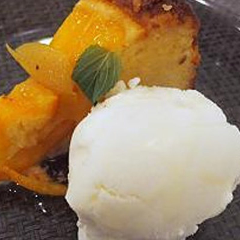 オレンジのケーキ(MANNA マンナ)