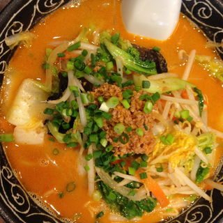 野菜担々麺(魚らん坂 （ぎょらんざか）)