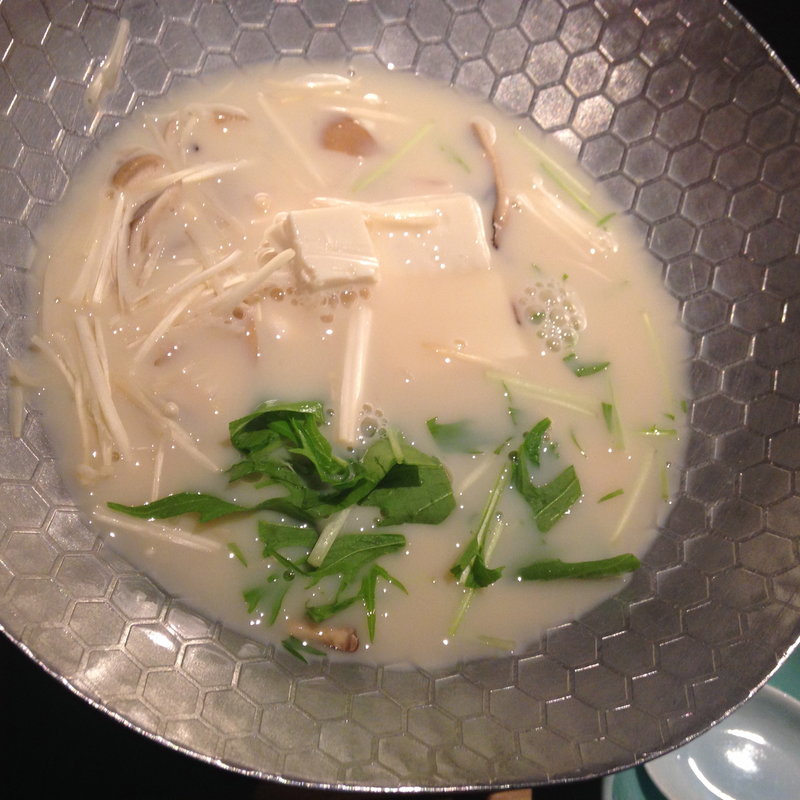 豆乳鍋(やを屋 藤沢店 （Steam Kitchen）)
