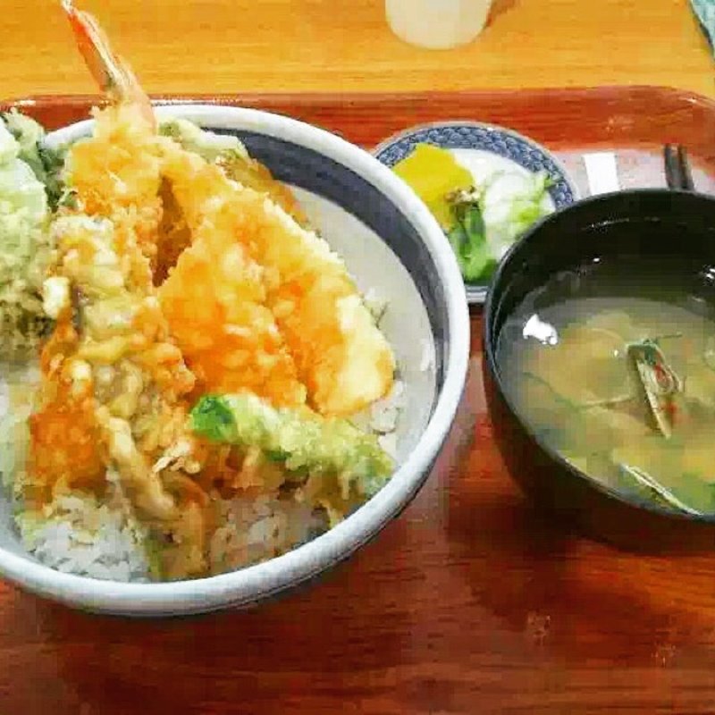天丼とアサリ汁(幕張 麺大将)