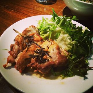 チキンと彩り野菜のサラダ(和カフェ　yusoshi)