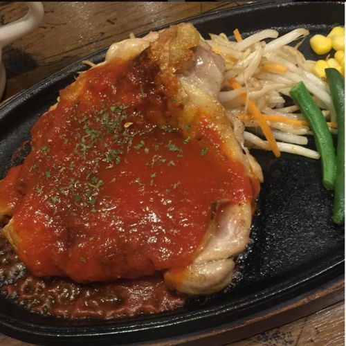 自家製トマトソースのチキンステーキ ふらんす亭 新宿西口店 の口コミ一覧 おいしい一皿が集まるグルメコミュニティサービス Sarah