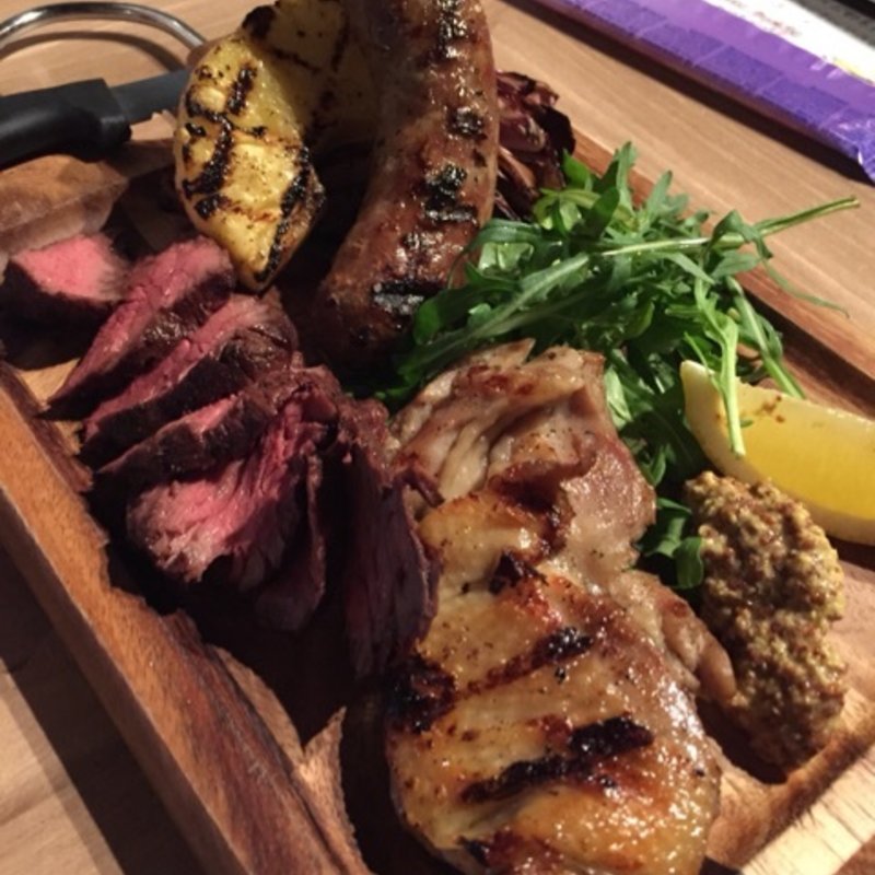 お肉プレート(Trattoria&Pizzeria LOGIC 池袋 （トラットリア アンド ピッツァ ロジック）)