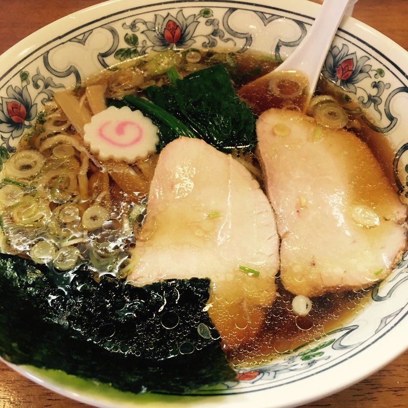 支那そば(手打中華 特札堂 （とくふだどう）)