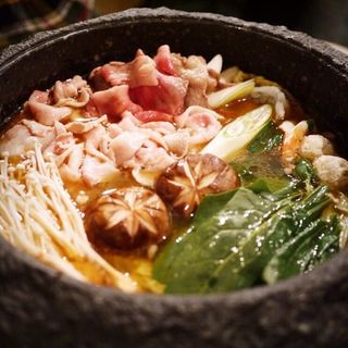 乃木坂で季節を問わず食べて欲しいグルメ、鍋。オススメの9選を紹介します！