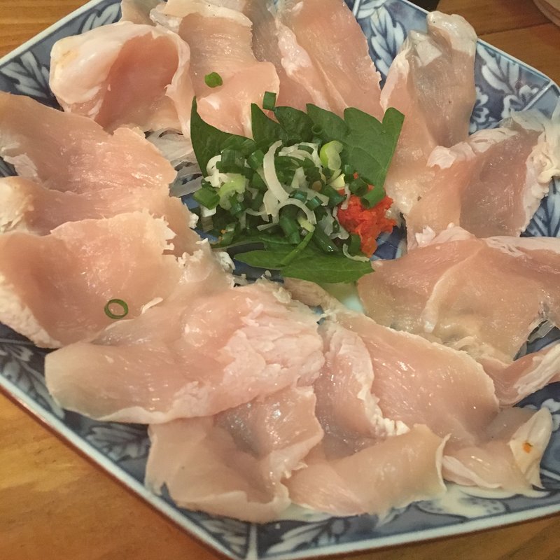 鳥さしみ(鳥文 （とりぶん）)