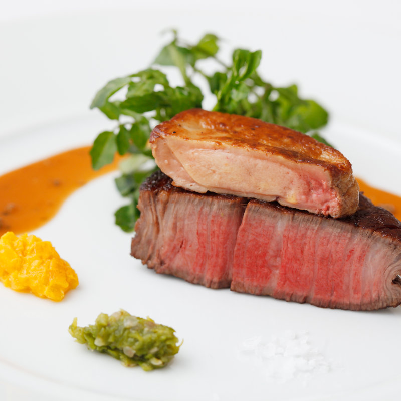 フォアグラと牛肉のロッシーニ(L’enfant coeur et coeur ランファン クーエクー)