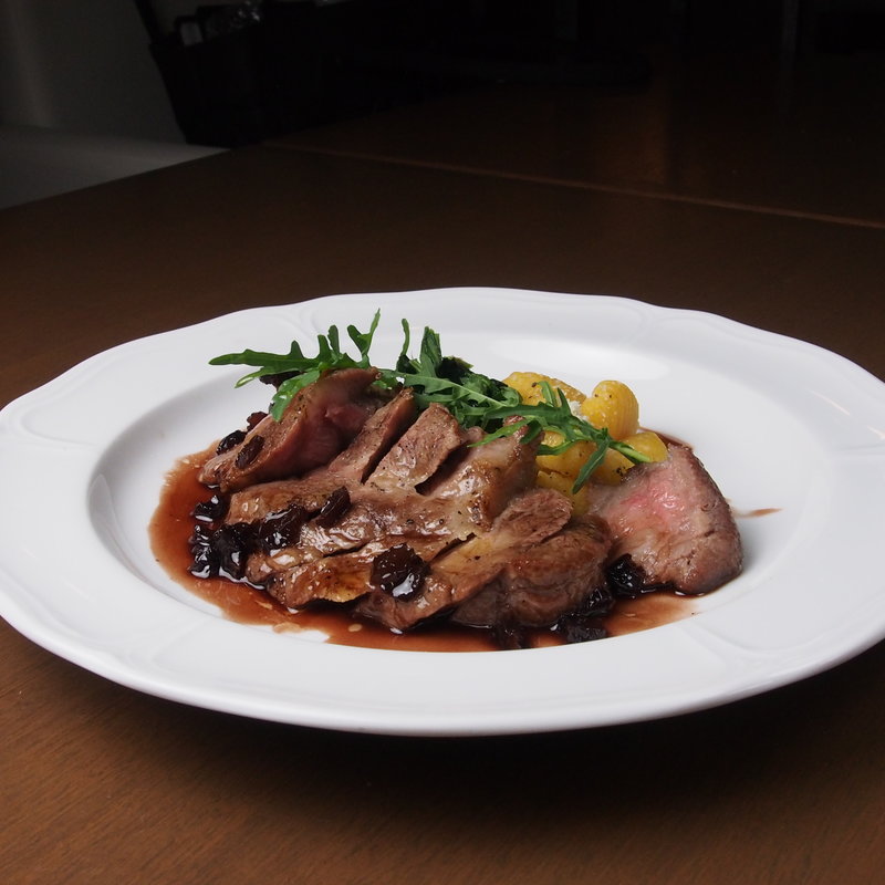 イベリコ豚のグリル～赤ワインソース～(会席イタリアン Ohashi 銀座店)