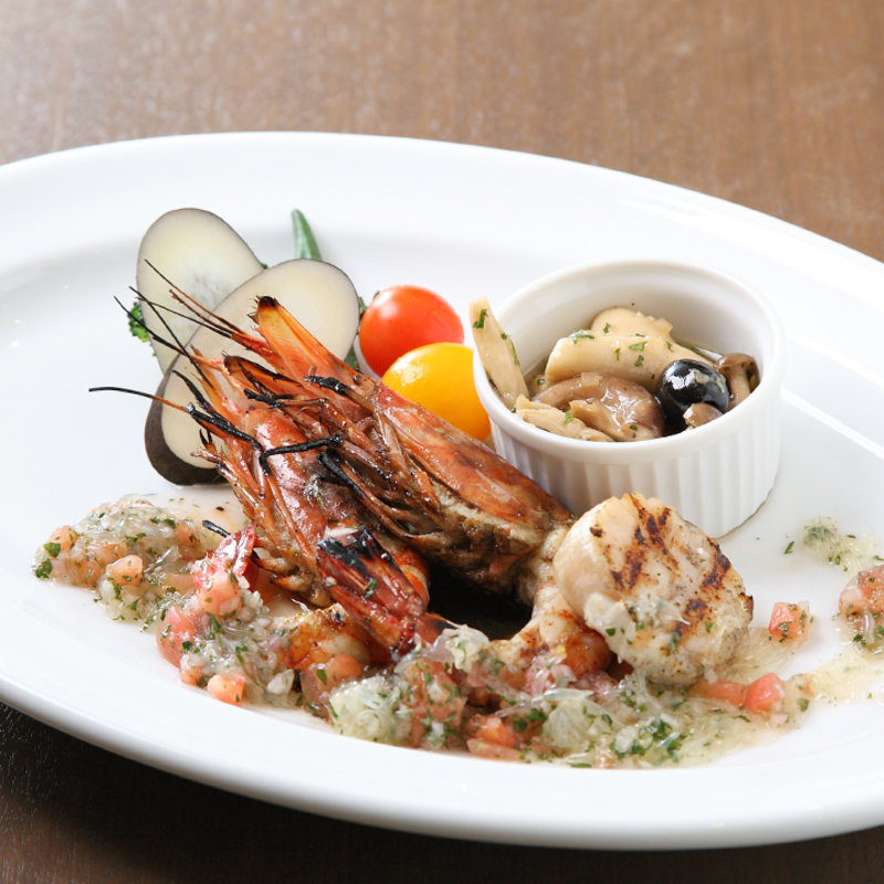 海老とホタテのカルパッチョ仕立て(会席イタリアン Ohashi 銀座店)