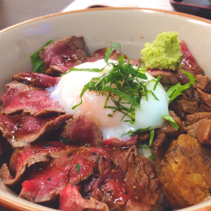赤牛丼(肉食堂)