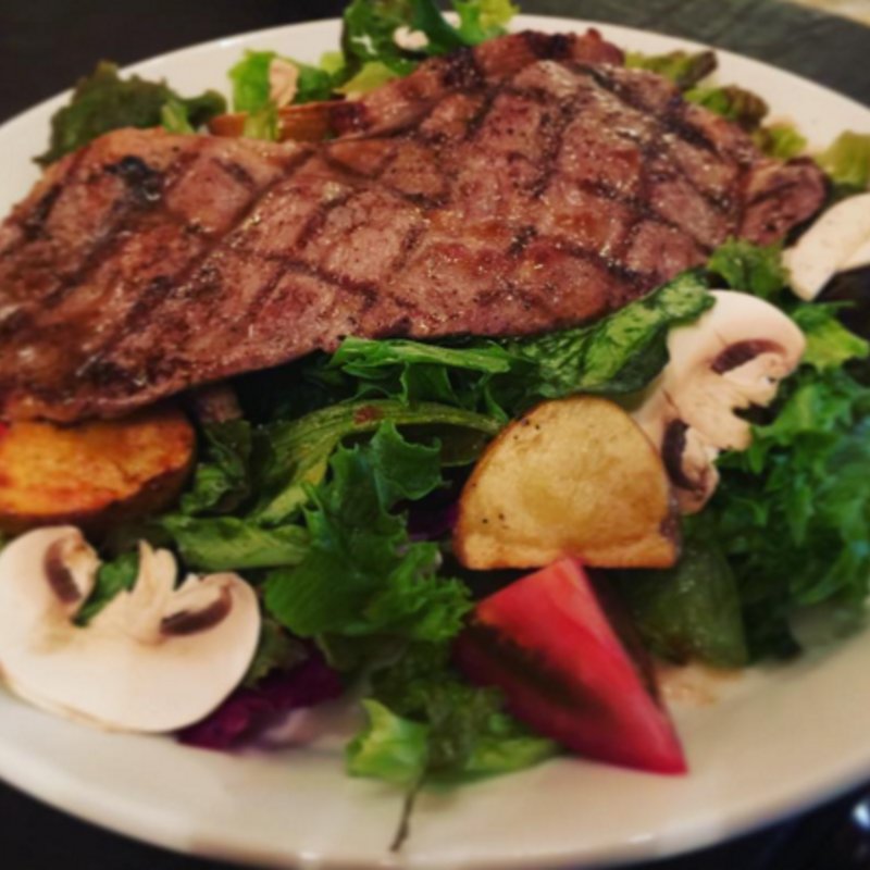 ステーキサラダ(マディソン ニューヨーク キッチン)