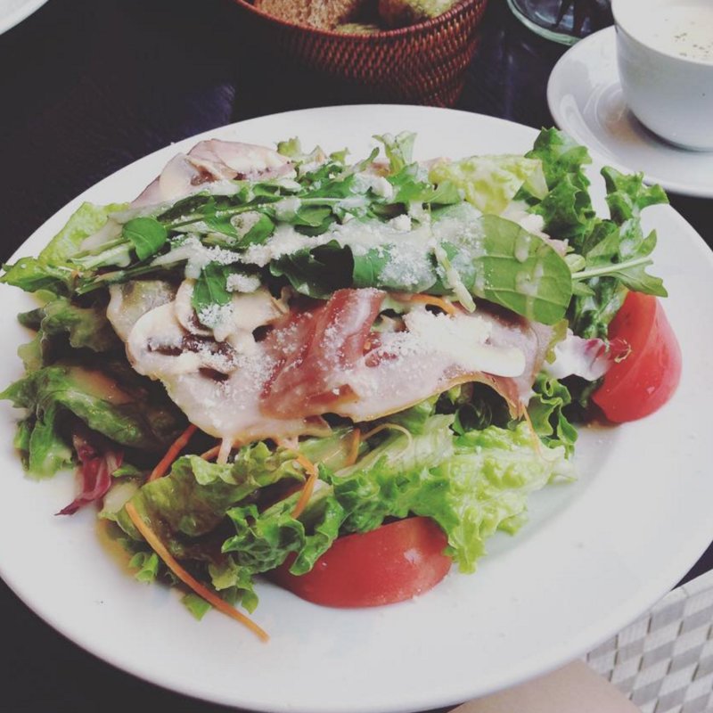 生ハム・マッシュルームのイタリアンサラダ(SAWAMURA)