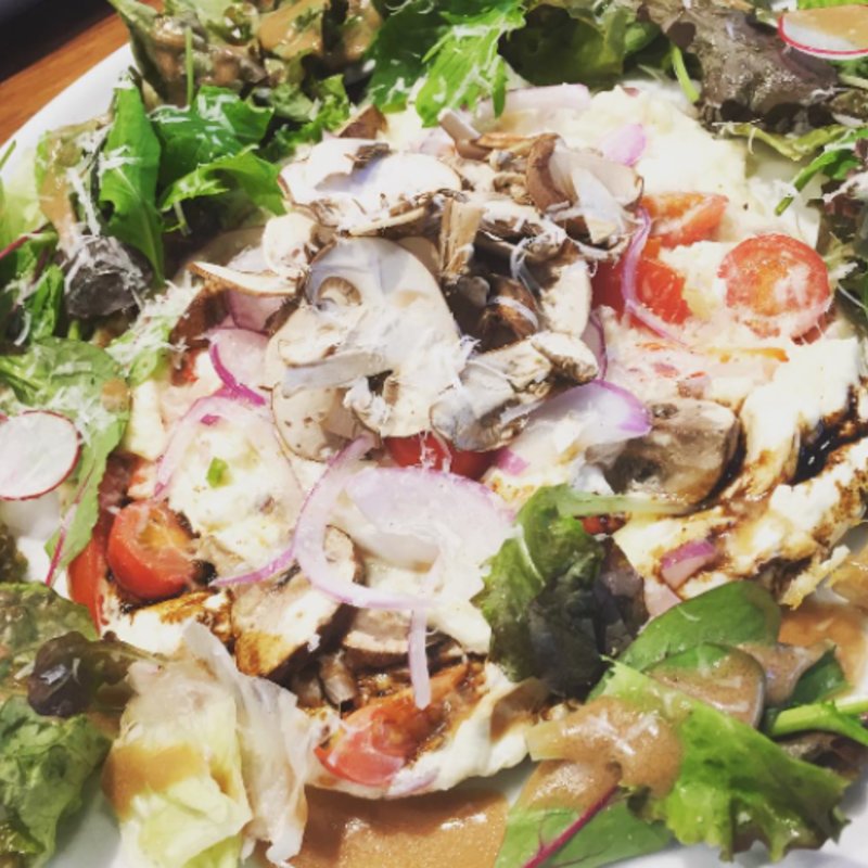 ホワイトエッグオムレツ　マッシュルーム＆トマト(PANINO VINO)