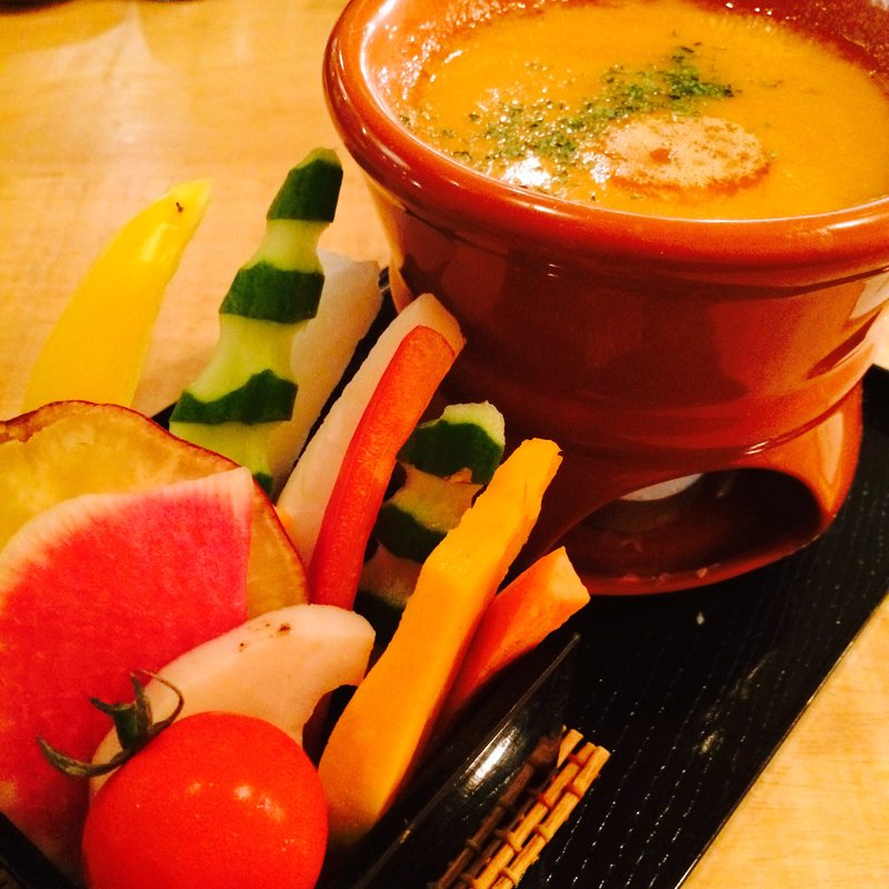 和製アンチョビのバーニャカウダ(和食バル ジャポン)