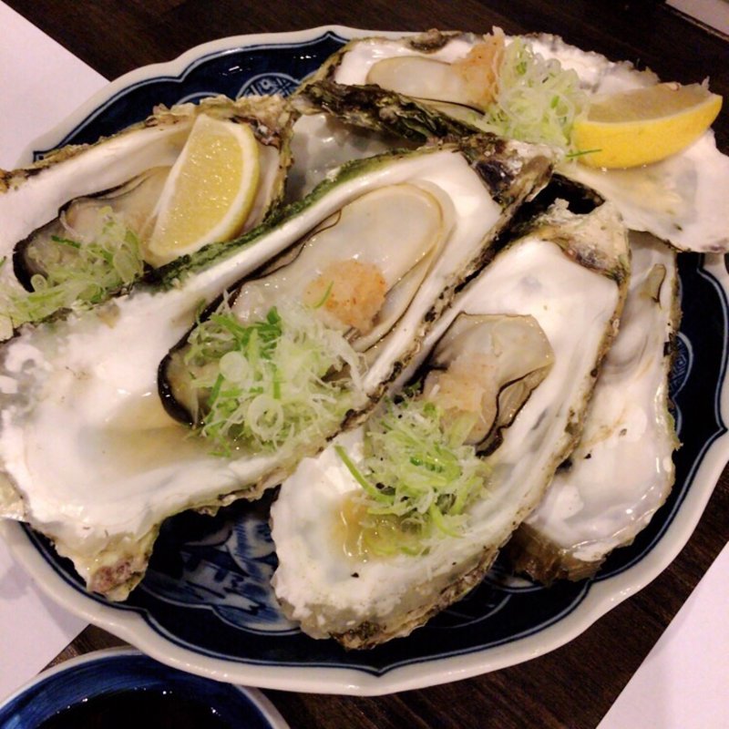 おまかせコースの蒸し牡蠣(おまかせ)