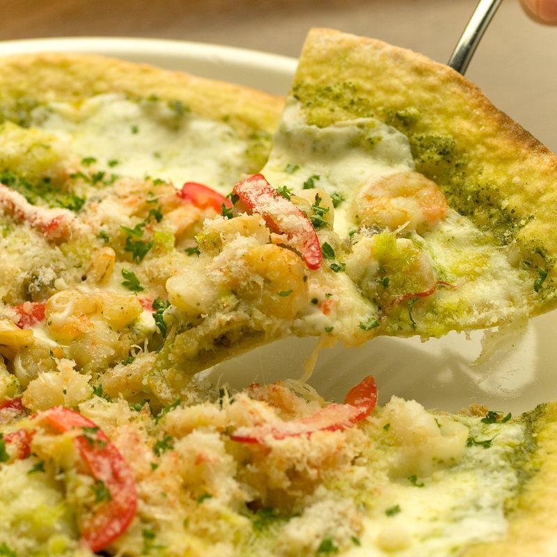 4種チーズの薄焼きクリスピーピザ(オリエンタルダイニング ローブ 渋谷店)