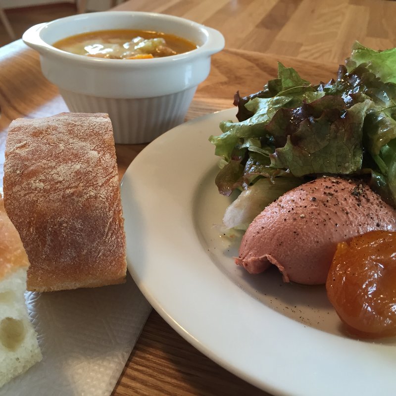 (カフェプラート)