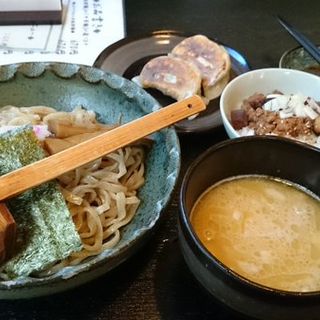海つけ麺(花菱 （ハナビシ）)