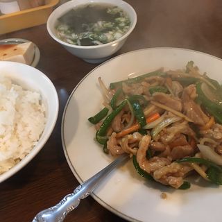 青椒肉絲のランチ(上海飯店 )