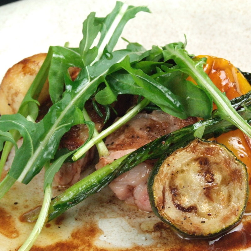 子羊の炭火焼き甘酸っぱいソースで(イル グラーノ )