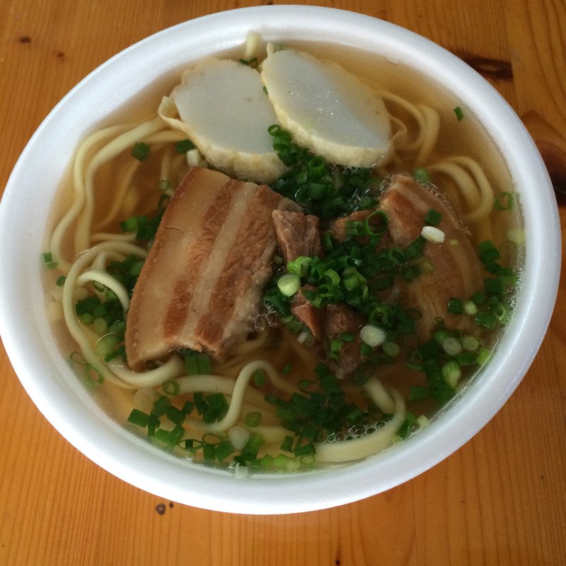 三枚肉そば(パーラー徳ちゃん )