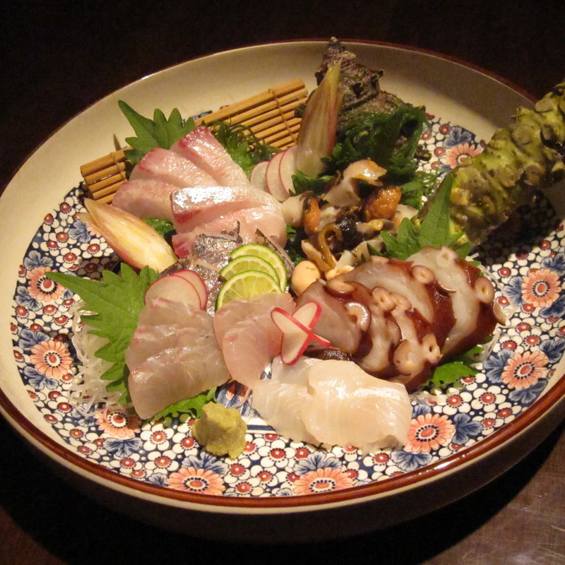 お刺身の盛り合わせ(竜ノ声 )