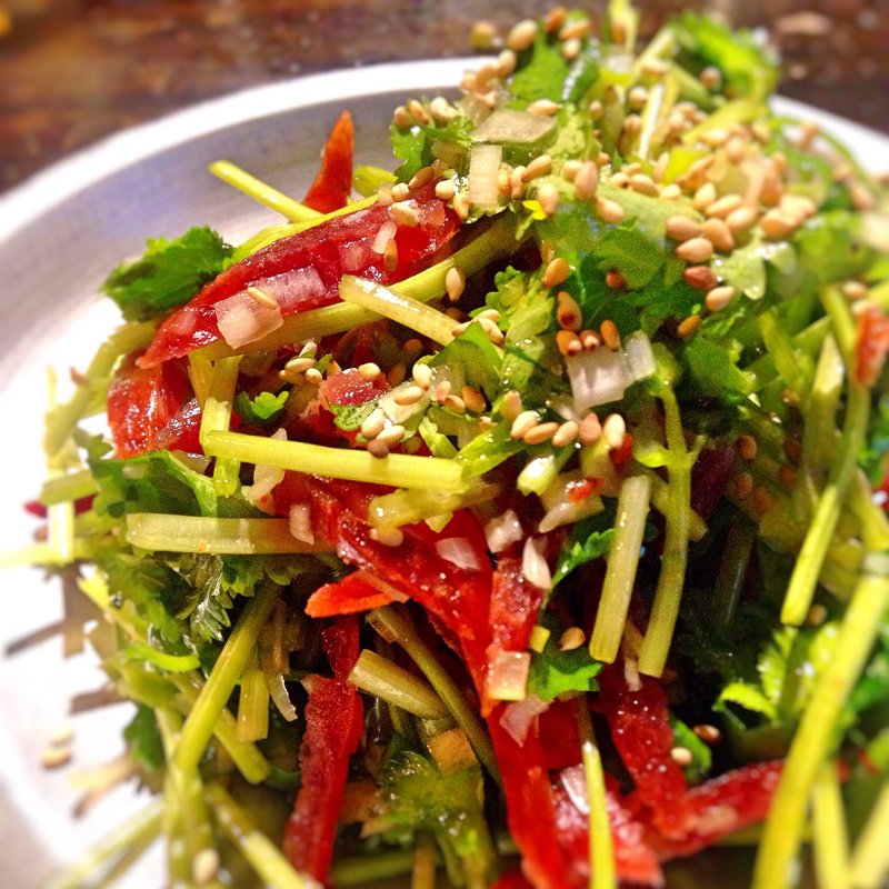 腸詰とパクチーサラダ(G-1)