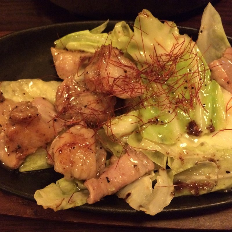 ぶりトロホルモンキャベツ(国産牡蠣とホルモンの専門店 エビス 本川越店)