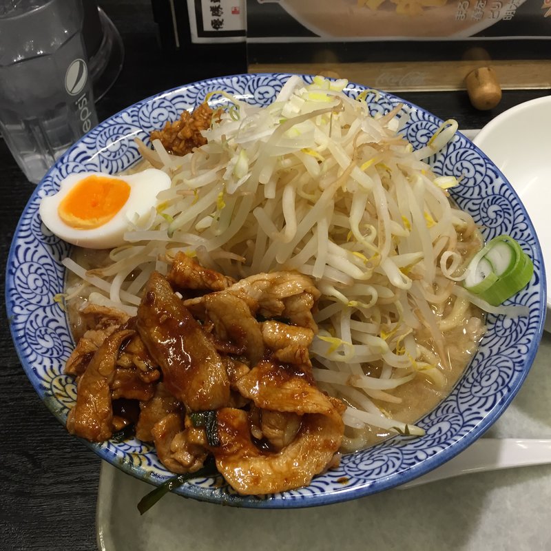 裏番長ラーメン(とんこつ)大(優勝軒 湯本店 )