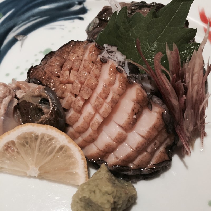 アワビの刺身(鮨政  大宮駅東口2号店)