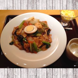 五目あんかけ焼きそば(謝朋殿 成田店)