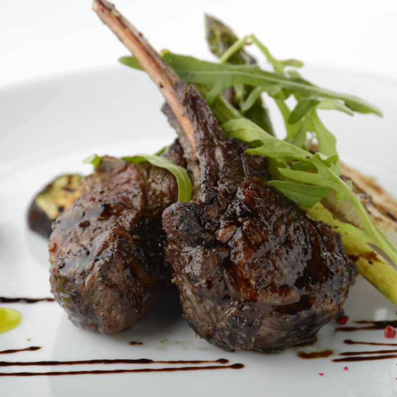 骨付き仔羊ロースの炭火焼(ラ・カンティーナ・センプレ （La cantina Sempre）)