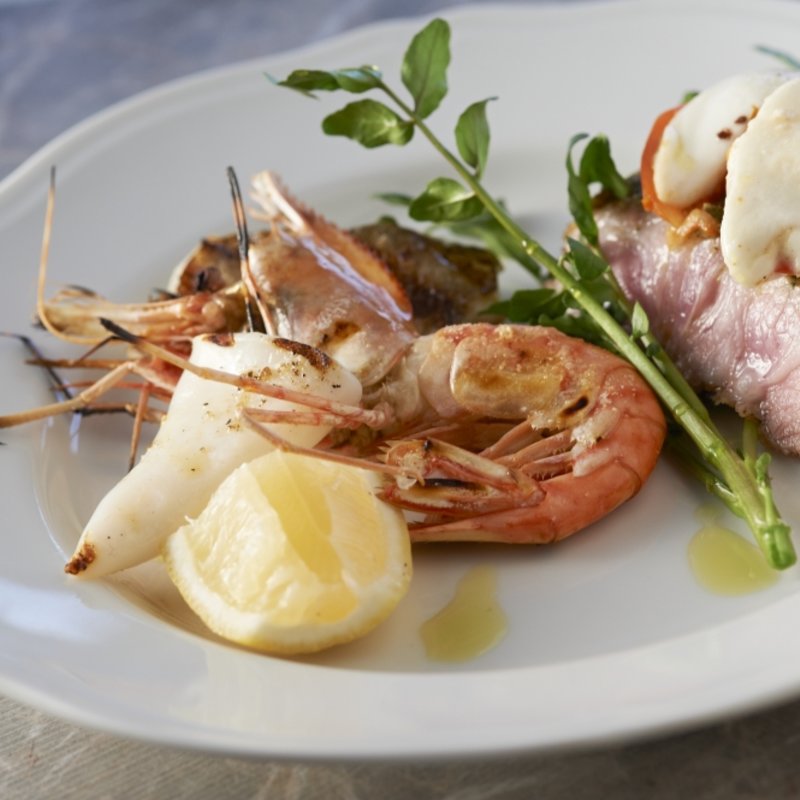 豚肉のグリル　魚介添え(La Giorgina)