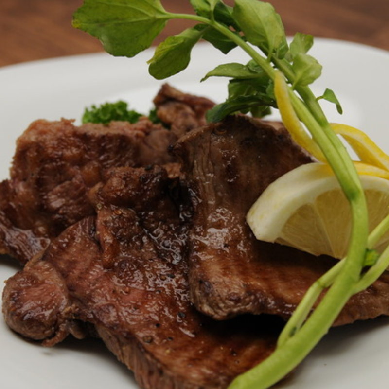 牛舌グリル(古風 居酒屋 いぶき)