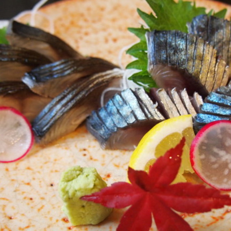 〆サバ(さかなや 市場食堂)