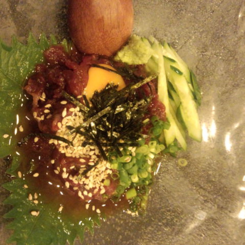 馬刺しユッケ(なつ家)