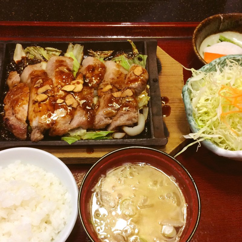 とろロース豚テキ定食(かつ榮 御殿場店)