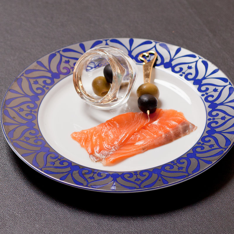 トロサーモン　アンチョビ(和食 完全個室 かざね 銀座店 )