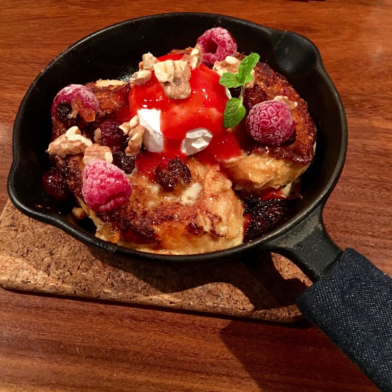 鉄板フレンチトースト(シナモンジンジャーベリー）(自家焙煎珈琲みじんこ)