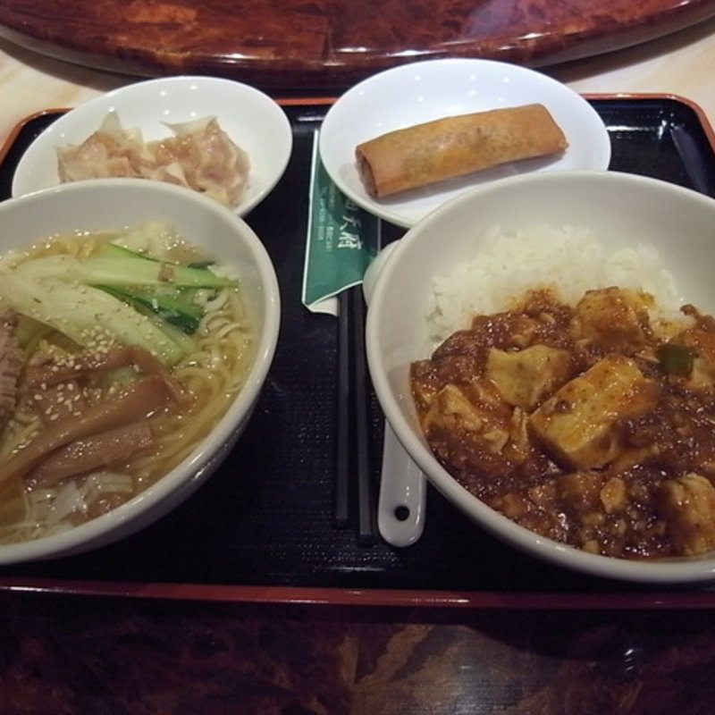 Eセットランチ(神田　天府 )