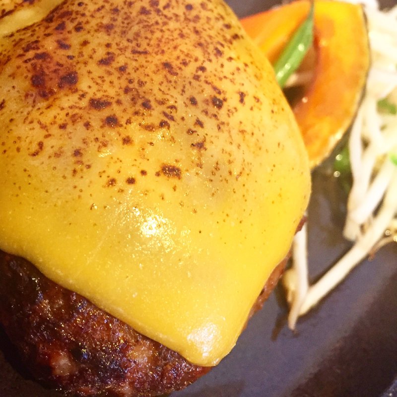 ハンバーグステーキセット(夢二亭)