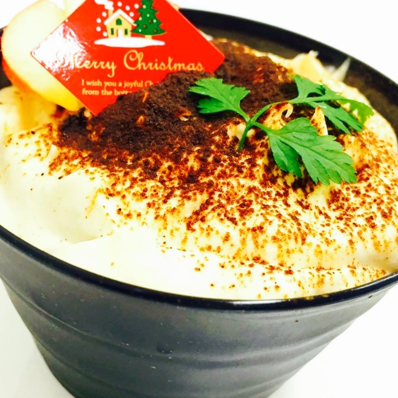 ゴロゴロリンゴの紅茶ティラミス(トルクーヘン)