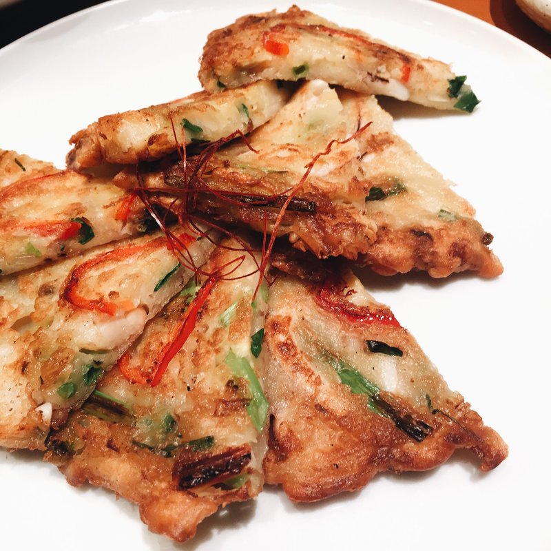 海鮮ネギチヂミ(水刺齋（すらんじぇ）渋谷ヒカリエ)