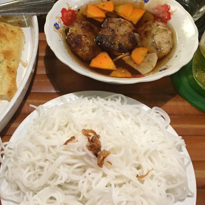 ブンチャー(コムゴン)