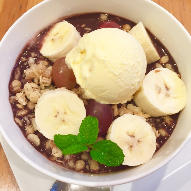 アサイーボール(カフエ・テラスオズ )