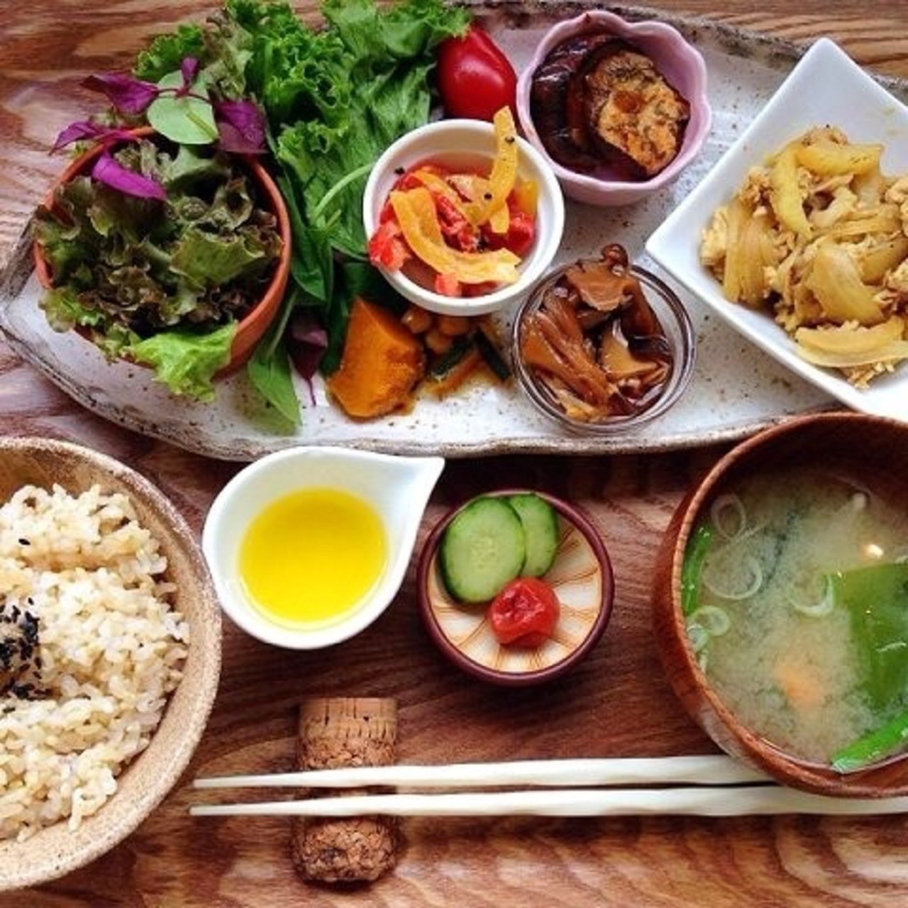 大阪ランチ バランス 身体が喜ぶ玄米中心の健康ランチ Sarah サラ 料理メニューから探せるグルメサイト