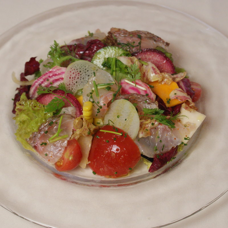 鮮魚のカルパッチョ　サラダ仕立て(リコス・キッチン )
