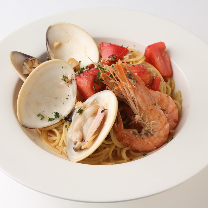 ごろごろ魚介のペペロンチーノ(リベラーレ （Liberale）)